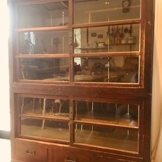 本物のアンティーク 100年ものの水屋箪笥