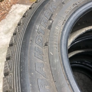 メルセデスベンツ Gクラス スタッドレスタイヤの画像