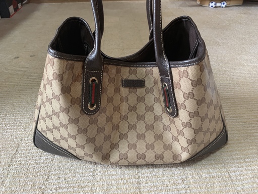 GUCCI(グッチ) クリスタルGG 美品