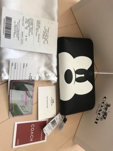 コーチ長財布ミッキー限定品