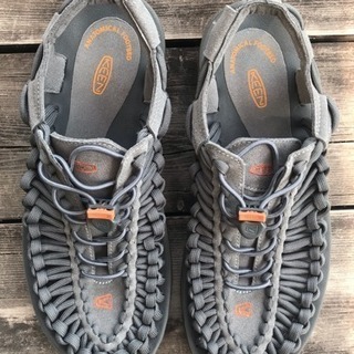 （商談中）KEEN キーン ユニーク フラットコード 26cmの画像