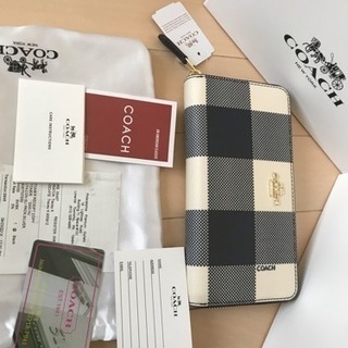 コーチ長財布新品未使用