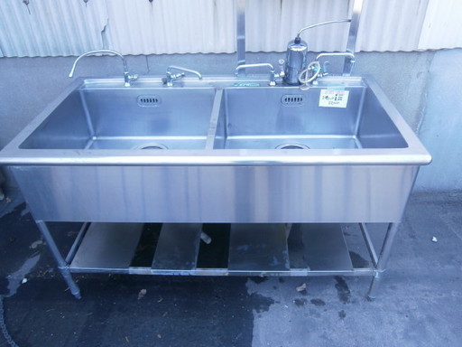 ☆中古品 厨房用品 ２槽シンク（蛇口付き）サイズ：1500×750×850㎜☆