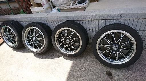 17インチアルミホイール