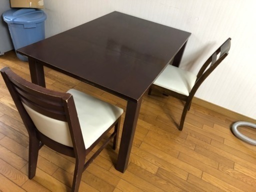 可動食卓➕椅子3 取り引き中