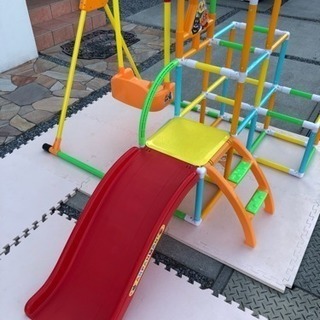 アンパンマンジャングルジムの画像