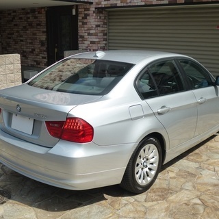 検査32年6月320iLCI後期型 デイライトコーディング/コンフォートアクセス/純正HDDナビ/idrive/DVD再生/ラジエター新品交換/ETC/ワンオーナーの画像