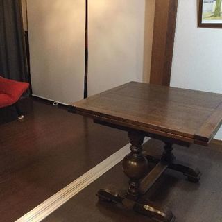  イギリスアンティーク家具ダイニングテーブル
