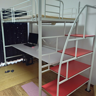 【受付終了】階段付きロフトベッド差し上げます。