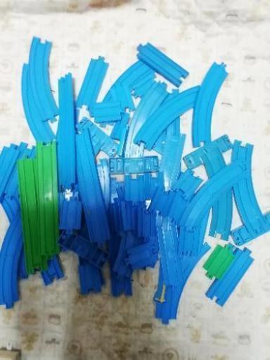 プラレール部品