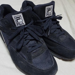 FILA　スニーカー　27.5センチ　　フィラ　黒スニーカー