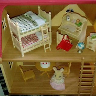 子供用ドールハウス（シルバニアファミリー）