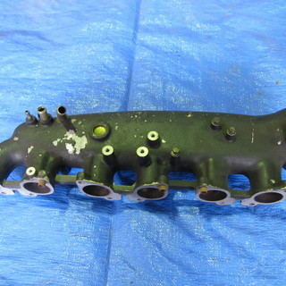 スカイライン　GT-R　BNR32　　サージタンク