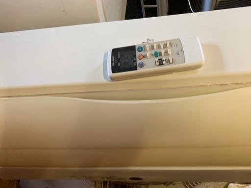 シャープＡＹーＷ２２ＳＣ中古  2010年式 お掃除機能付き
