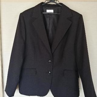 差し上げます！黒　パンツスーツ　19号