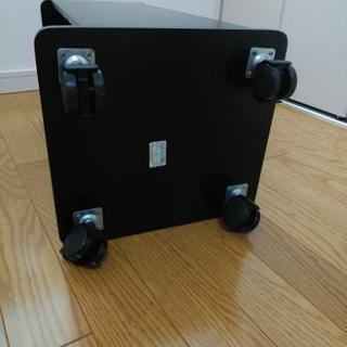 【美品】マガジンラックの画像