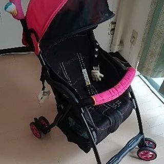 美品　アップリカ　B型ベビーカー マジカルエアープラス　ベビーカ...