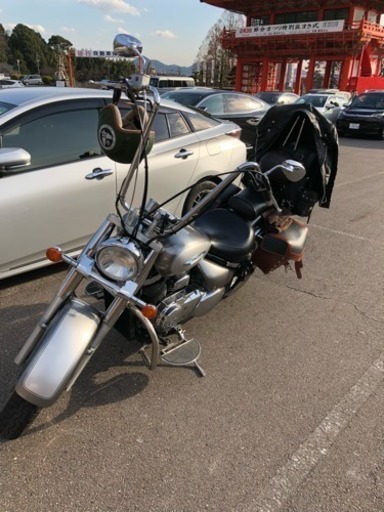 イントルーダー 400クラシックです。