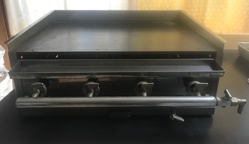 中古  業務用 プロパンガス LPガス用 鉄板焼き機 グリドル グリラー63×61×23.5　厚9㎜ 現状品 錆あり 厨房機器　屋台