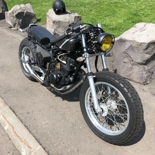 TW200・カフェレーサー