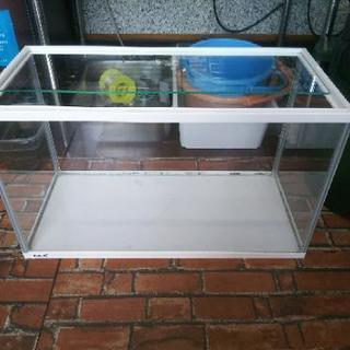GEX 訳あり 水槽 幅50cm×奥行き24cm×高さ29cm