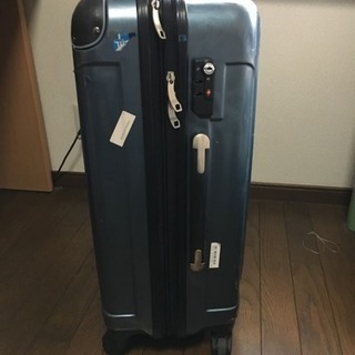 スーツケースの画像