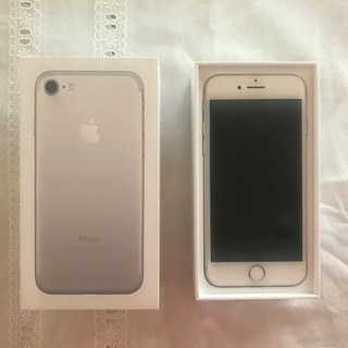 超美品！　softbank iphone7 silver  32...