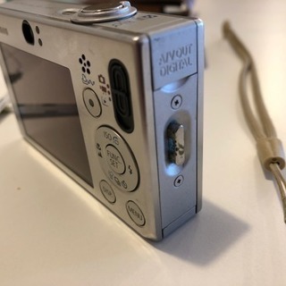 Canon IXY DIGITAL10 PC1228 中古。劣化あり。の画像