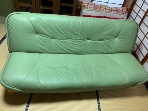 5ccd4175babdbf07c3e4aeba