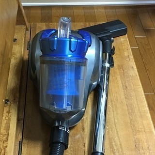 サイクロン 掃除機の画像