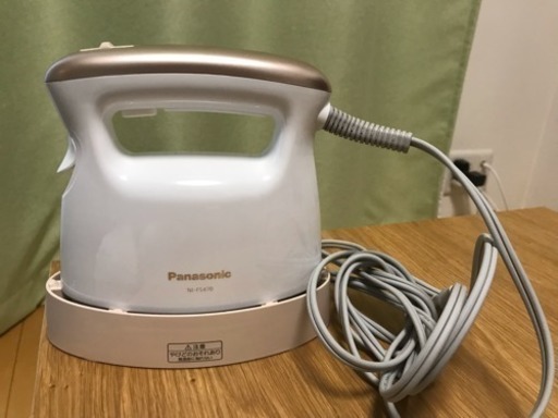 Panasonic 衣類スチーマー NI-FS479
