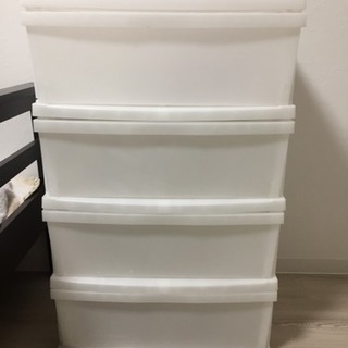 キャスター付き収納ケース４段