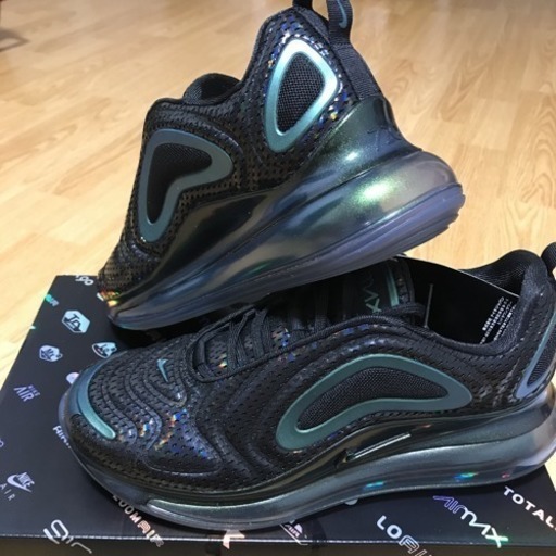 NIKE エアマックス720 ブラック✖️メタリック
