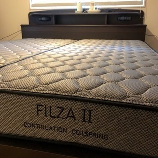 ニトリ クイーンベッド フレーム+マットレス