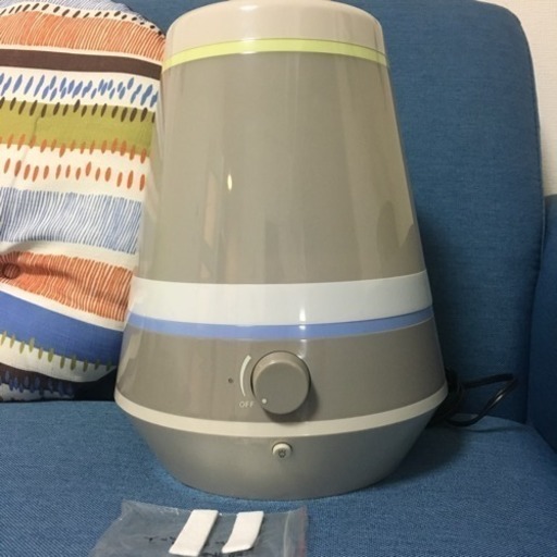 【受渡の方、確定】ライト付きアロマ加湿器 取説と代えのアロマパット付き