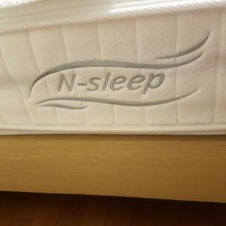 ニトリ セミダブルベット n sleep マットレス付きの画像