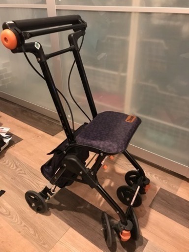 シルバーカー  老人用  手押し車