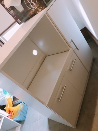 キッチン 収納 キャビ
