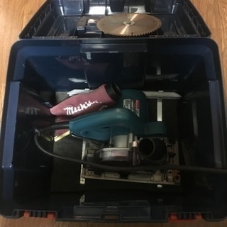 【ケース入り】makita マキタ 125mm防じん丸ノコ 5055KBの画像