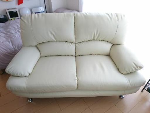 新品 未使用ソファー (合成レザー 2人掛け)