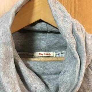 RAY CASSINパーカーの画像