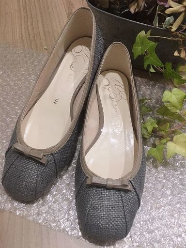 ワシントン ローヒールパンプス グレー