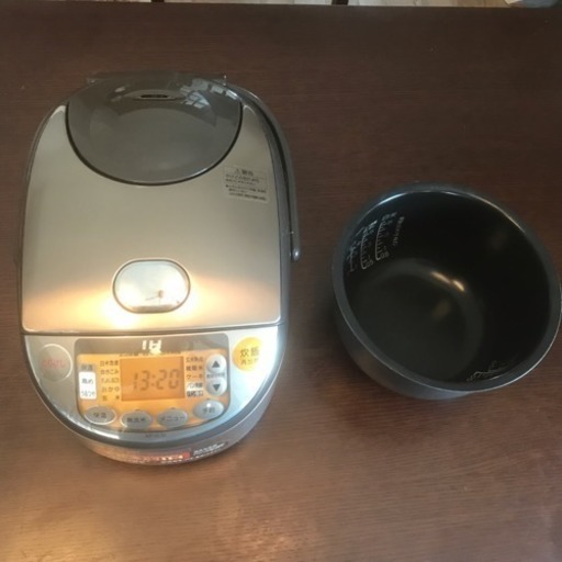 炊飯器 象印 NP-VL10