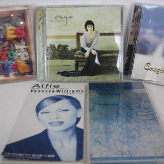 中古CD全部で　２９０円