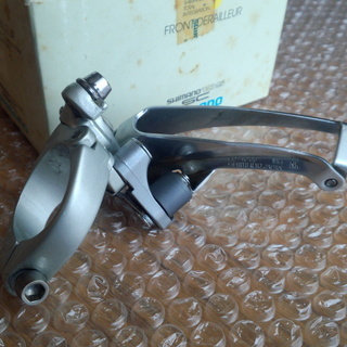 SHIMANO 105 フロントディレイラー FD-1055の画像