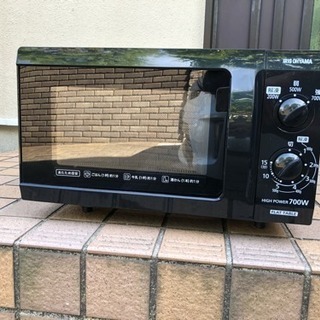 電子レンジ アイリスオオヤマ2017年製の画像