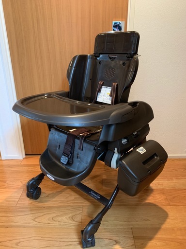 【価格更新しました】　コンビ ネムリラ AUTO SWING【予備シートクッション付き】