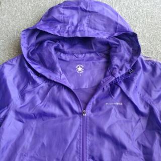 CONVERSE スポーツウェアの画像