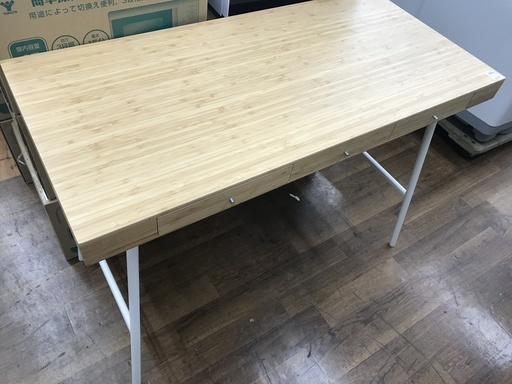 竹材ﾗｲﾃｨﾝｸﾞﾃﾞｽｸ　IKEA　LILLASEN