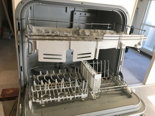 Panasonic 食洗機 6人用  NP-TM9-W